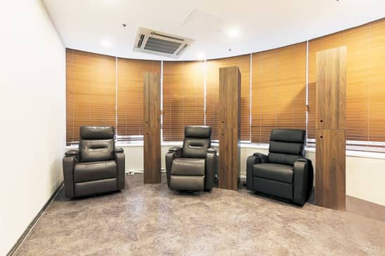 Slider image (5) Returning Plastic Surgery